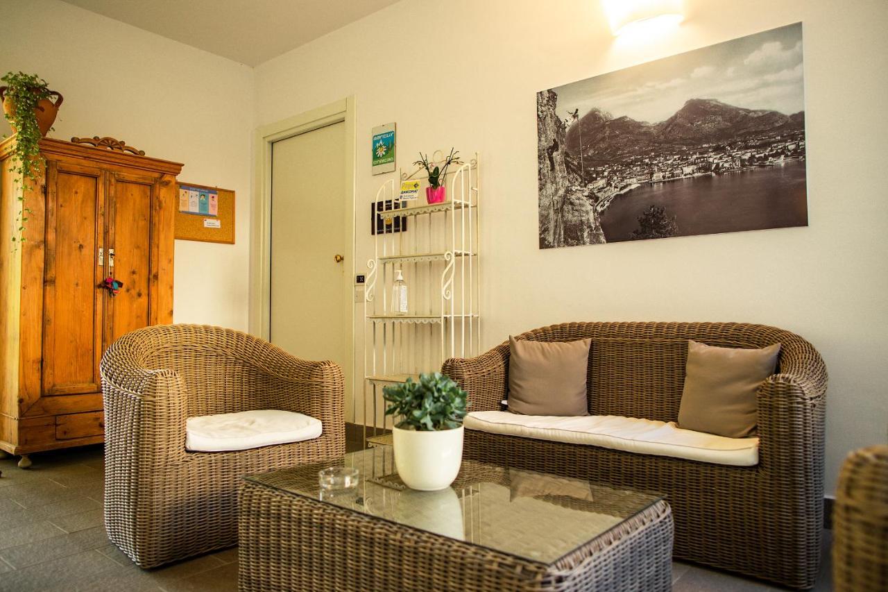 Agriturismo Casa Di Campagna Рива-дель-Гарда Экстерьер фото